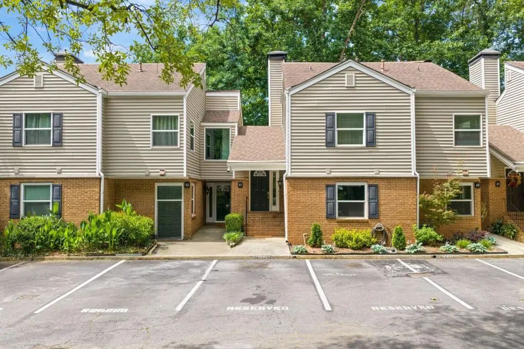 83 Dunwoody Springs Drive, Sandy Springs