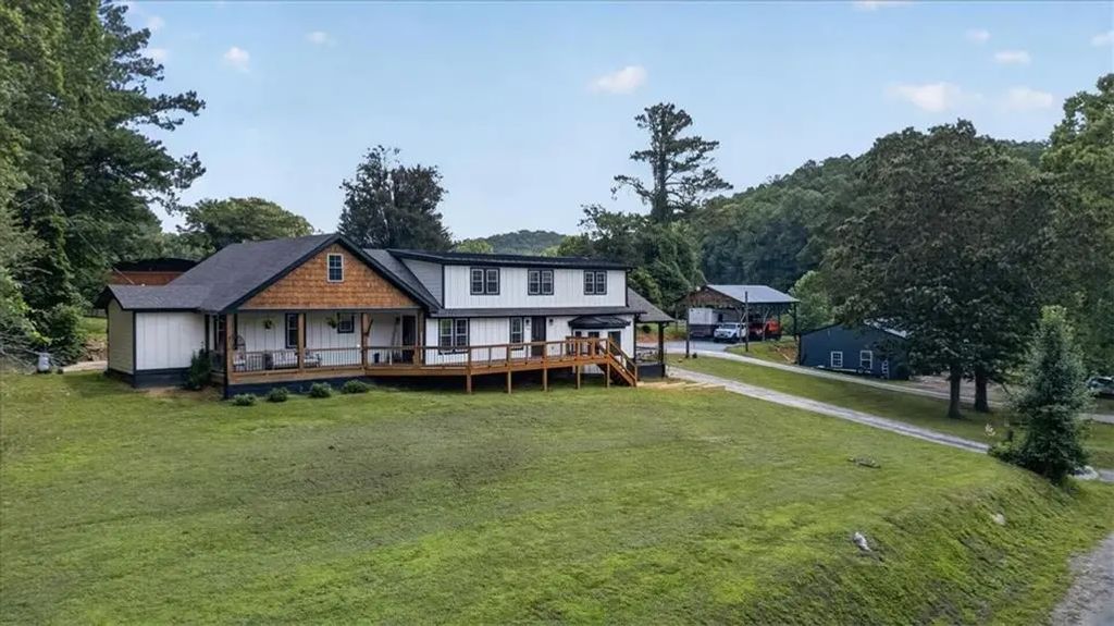 34 Bodie Road, Talking Rock