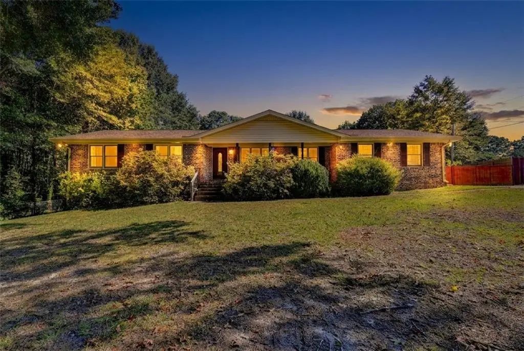 2926 Elizabeth Lane, Snellville