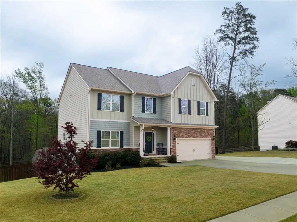 36 Thunder Hawk Lane Ne, Rydal