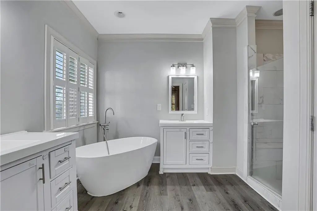 225 Carlyle Park Drive Ne, Atlanta