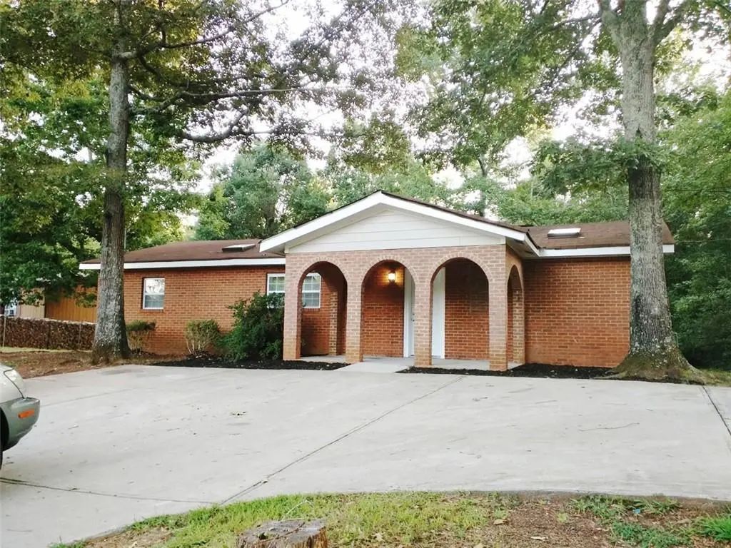 5582 Mulberry Street, Flowery Branch