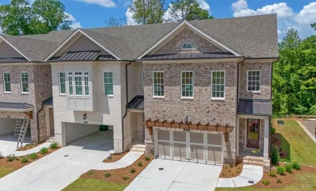Unit 440 - 5683 Broad River View, Peachtree Corners