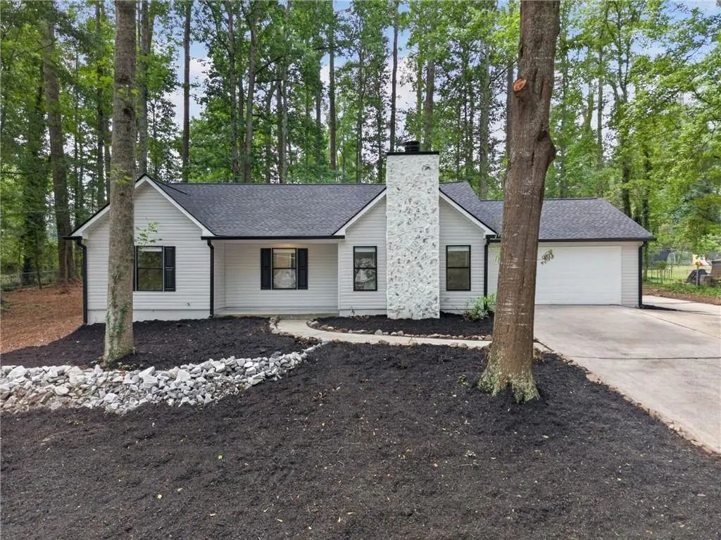 160 Running Bear Trail, Fayetteville
