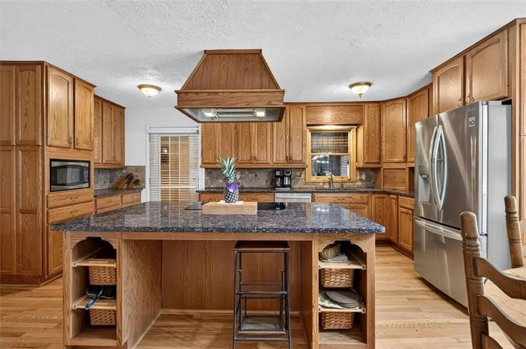 3009 Meadow Drive, Marietta