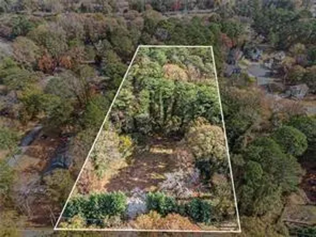 883 Mountain View Drive, Stone Mountain