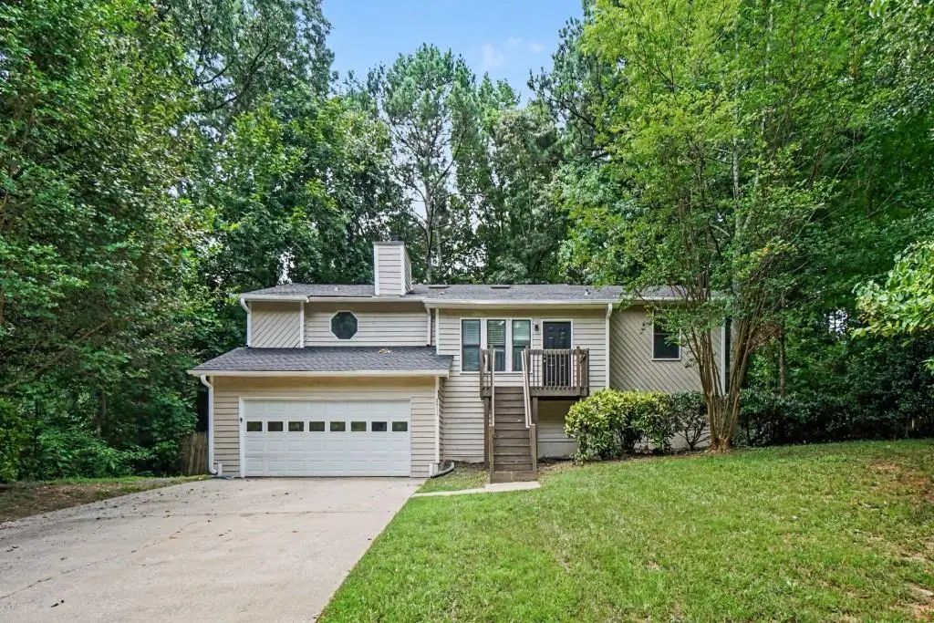 2511 Deerfield Drive Nw, Kennesaw
