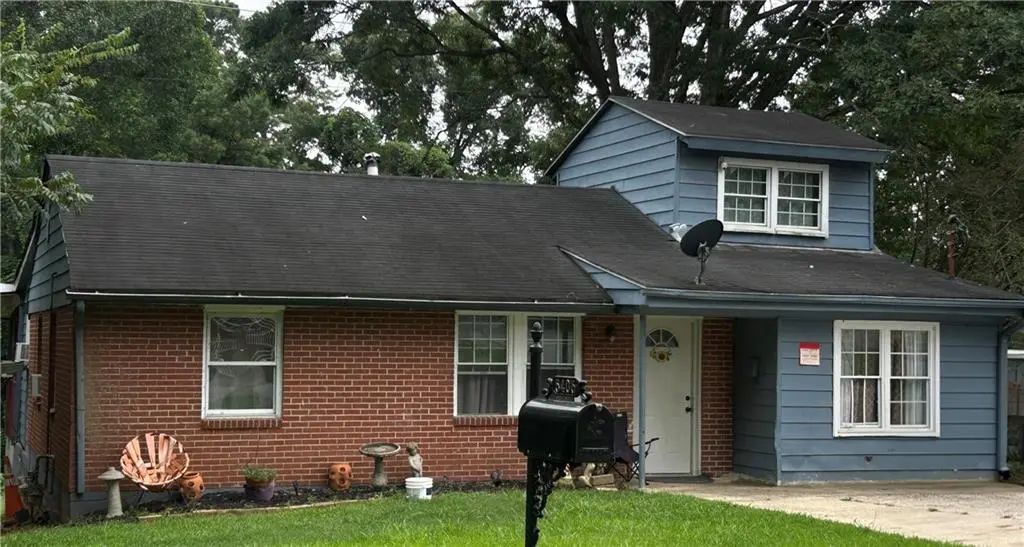 5405 Lee Circle, Forest Park