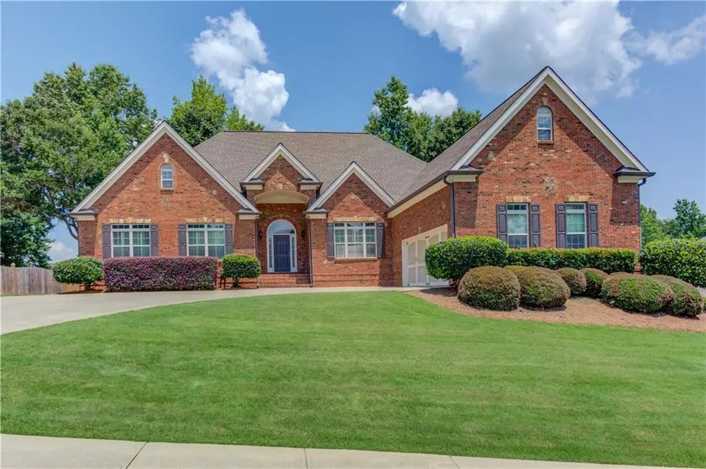 2453 Democracy Drive, Buford