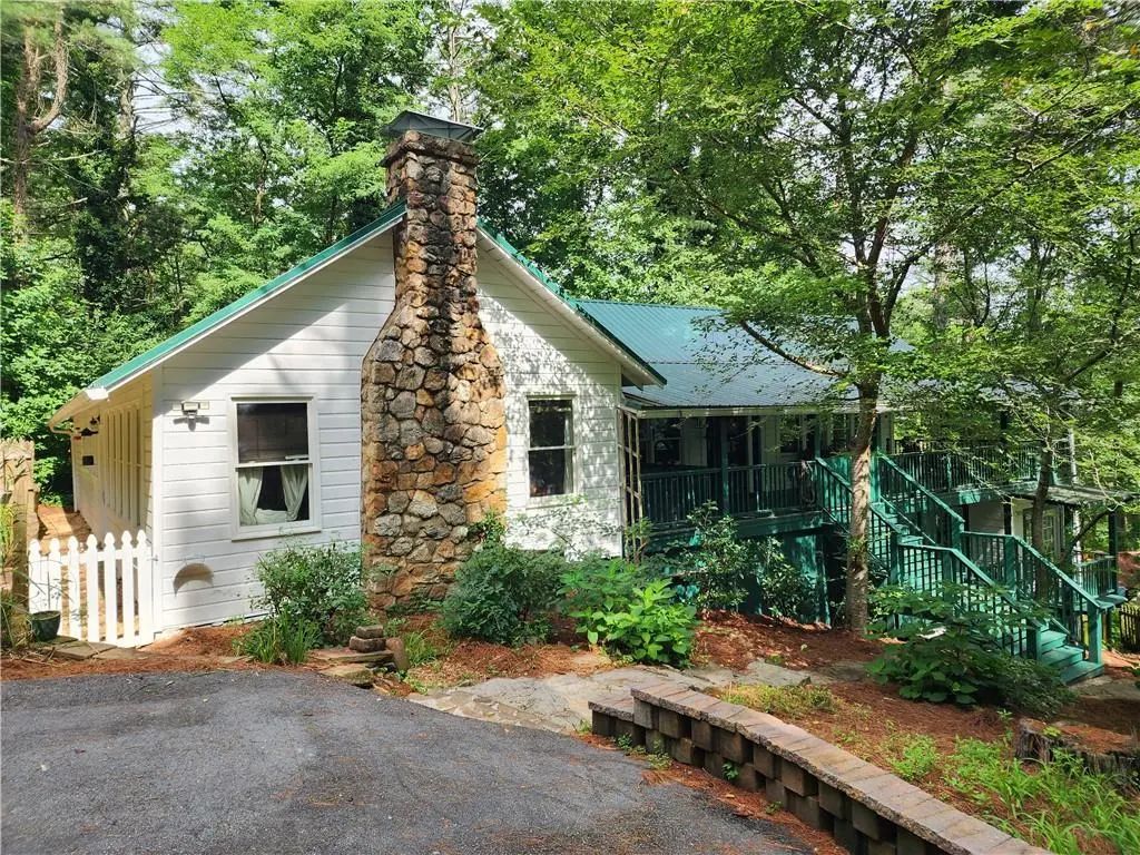 654 Low Gap Road, Lakemont
