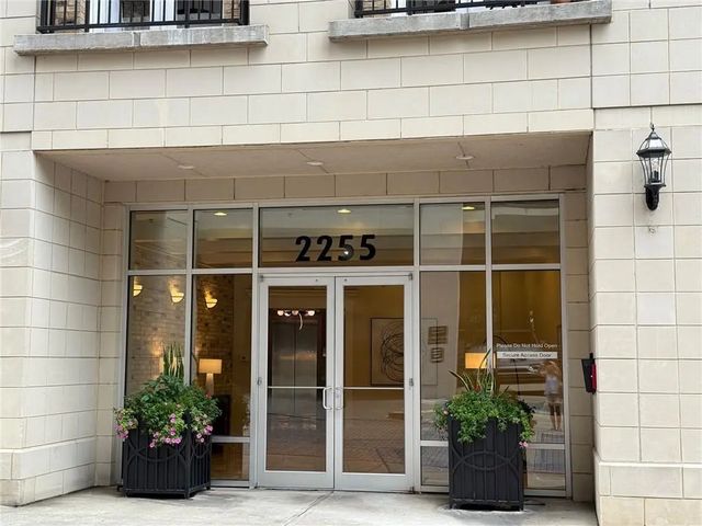 Unit 322 - 2255 Peachtree Road Ne, Atlanta