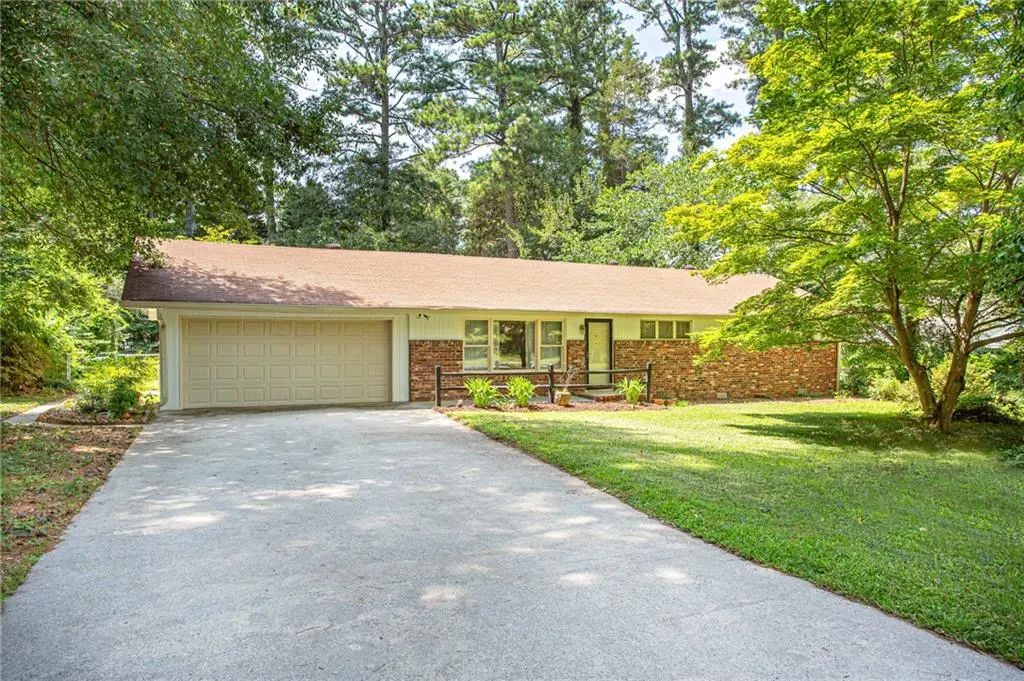 188 Pine Forest Drive, Lawrenceville