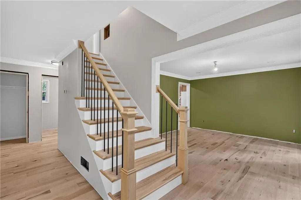 4460 Suwanee Dam Road, Suwanee