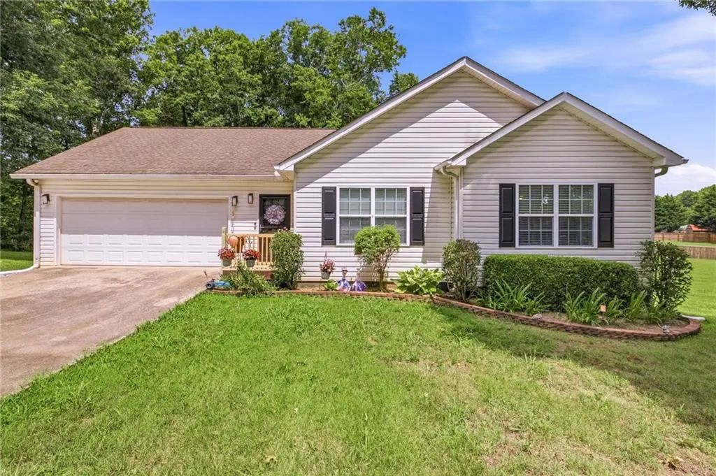 126 Windchime Circle, Demorest