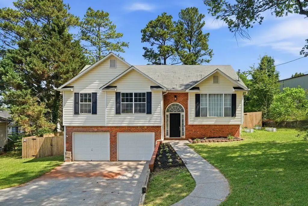 201 Hickory Lane, Cartersville