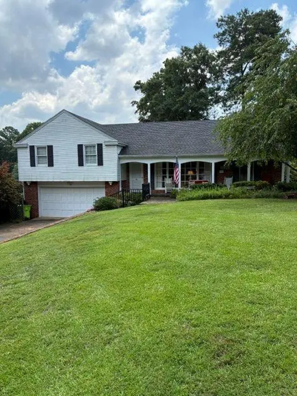 645 Patrick Place Ne, Sandy Springs