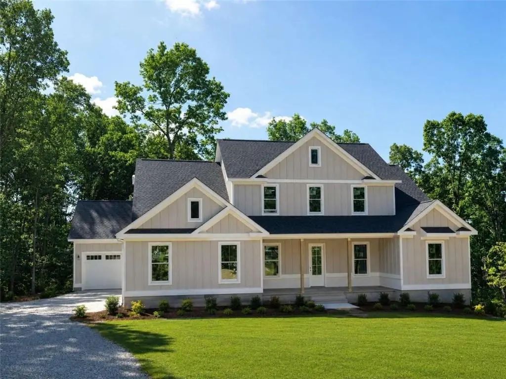 6793 Winding Canyon Road, Flowery Branch