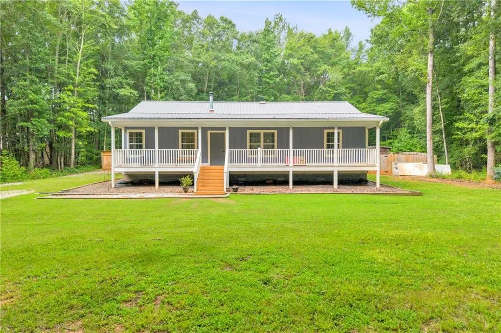 1557 Davis Ford Road, Covington
