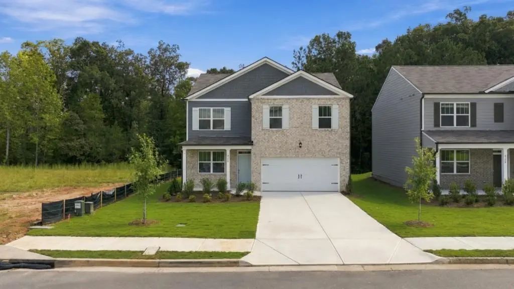8176 Coldstream Drive, Fairburn