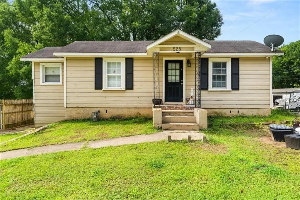 528 Washington Avenue Ne, Marietta