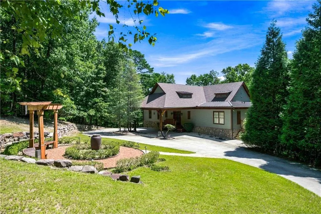 109 Lakewood Drive, Waleska
