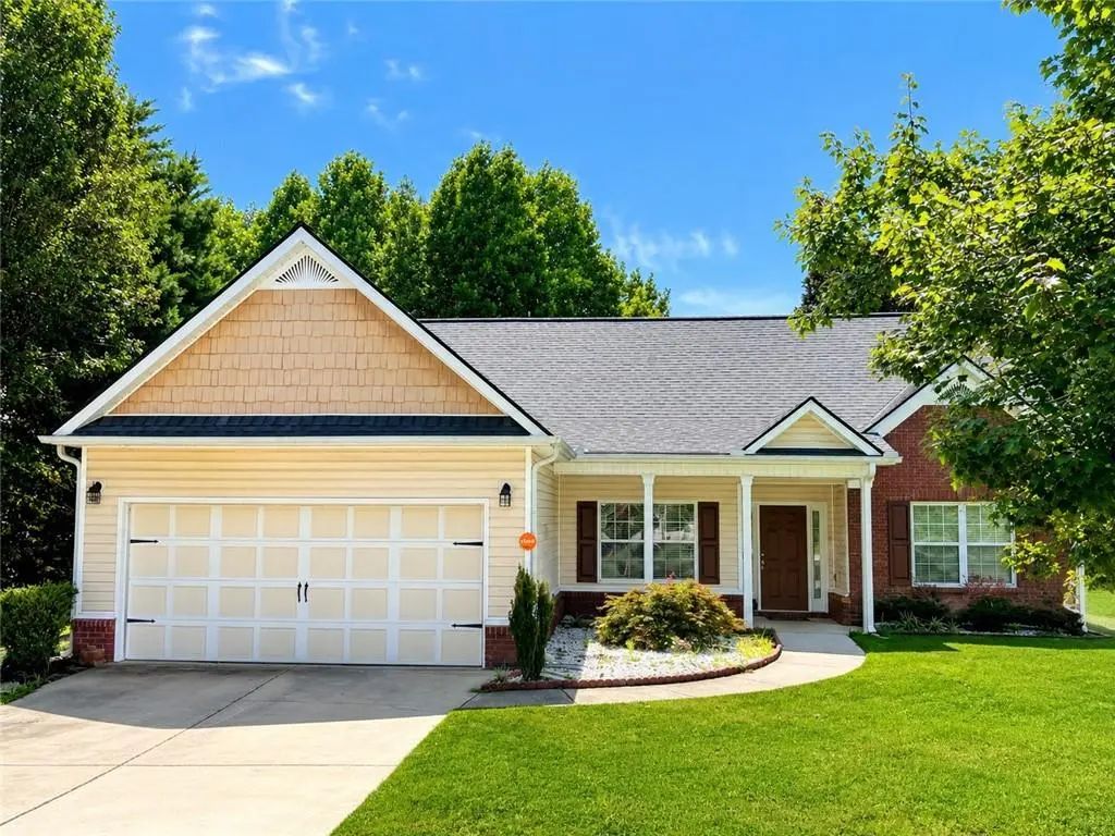 72 Wayne Meadows Court, Douglasville