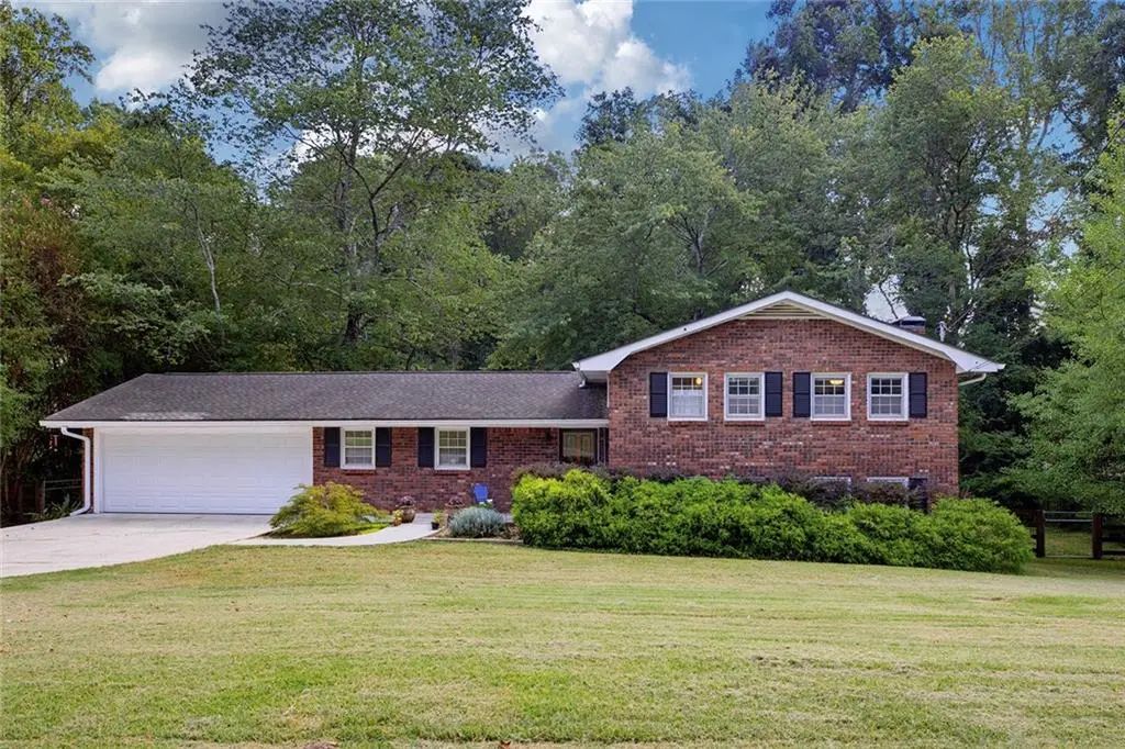 949 Tranquil Drive, Austell