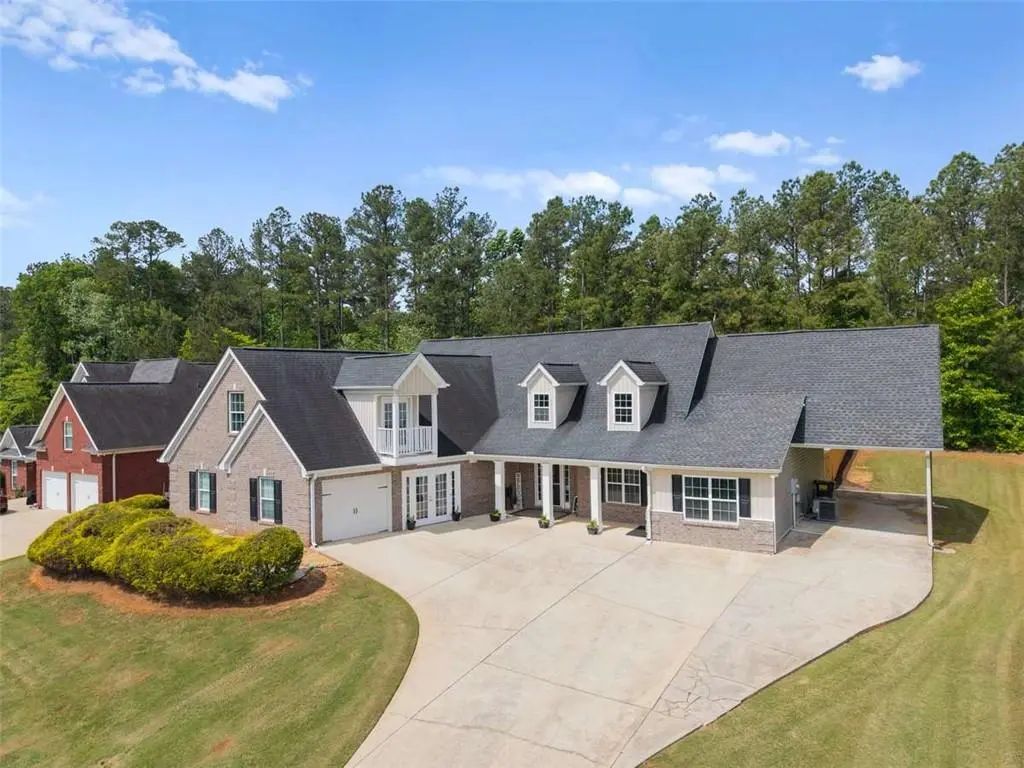 635 Shoals Trail, Dallas