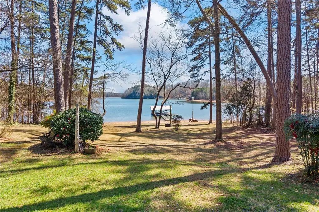 572 Imperial Drive, Martin