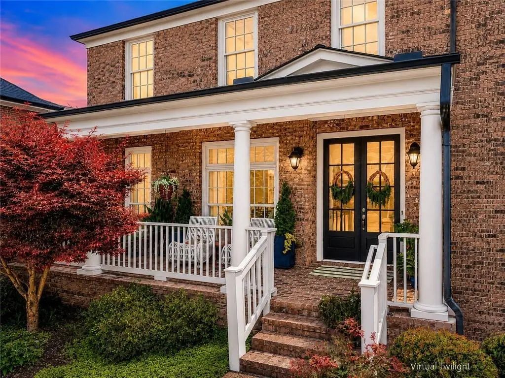 114 Hedgewood Lane, Canton