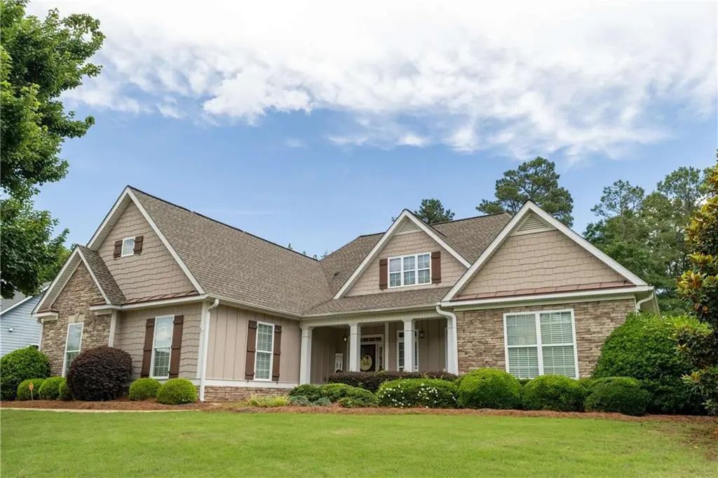 112 Caraway Road, Locust Grove