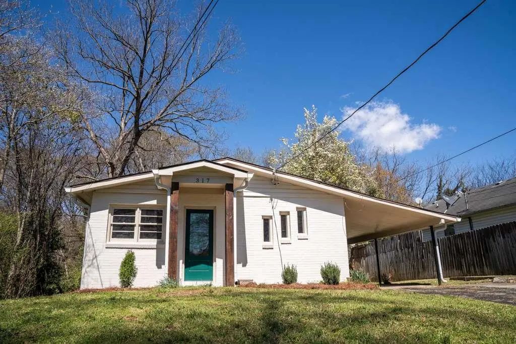 317 Jackson Street, Cartersville