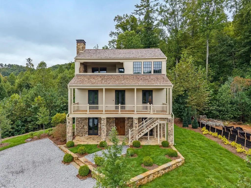 130 Cove View Lane, Clarkesville