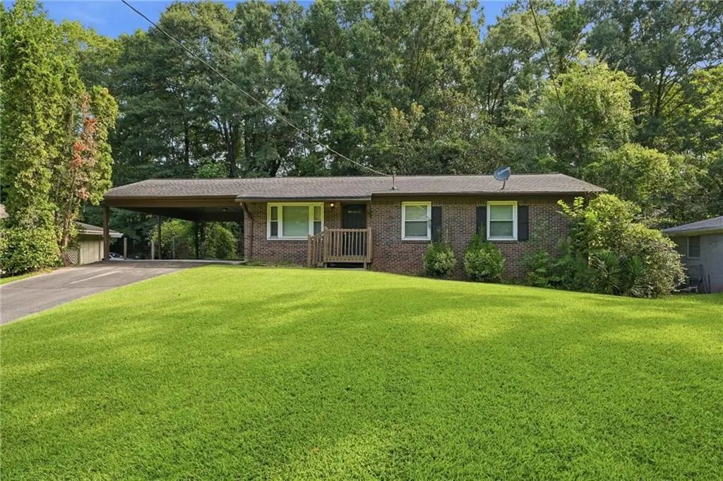 928 Magna Carta Drive Nw, Atlanta