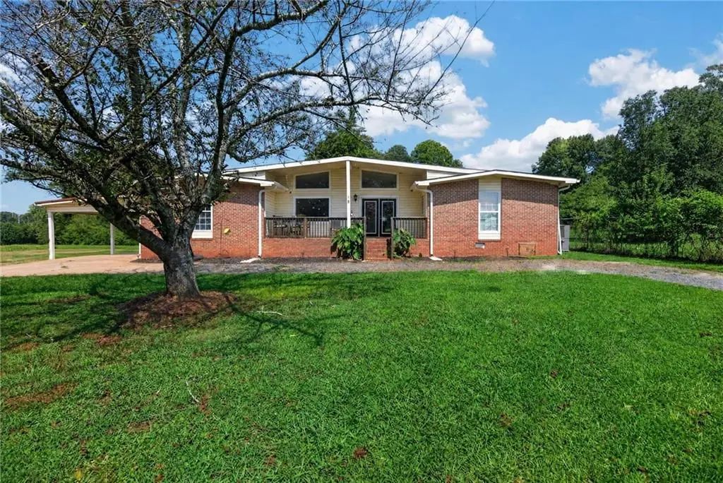 18 Old Potash Road, Cedartown