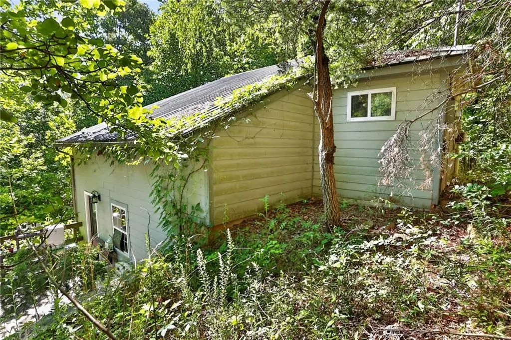 207 Lanier Drive, Dahlonega