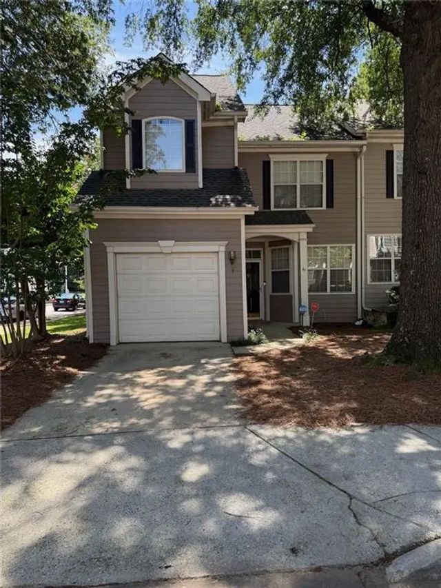 61 Hammock Place Se, Atlanta