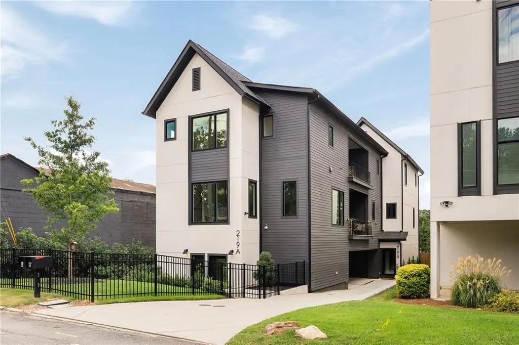 Unit A - 219 Howell Drive Se, Atlanta