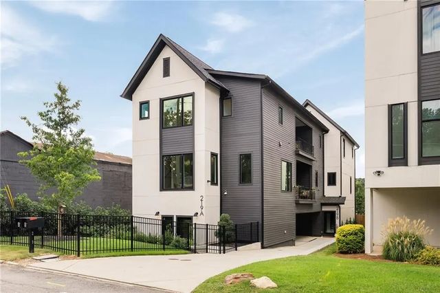 Unit A - 219 Howell Drive Se, Atlanta