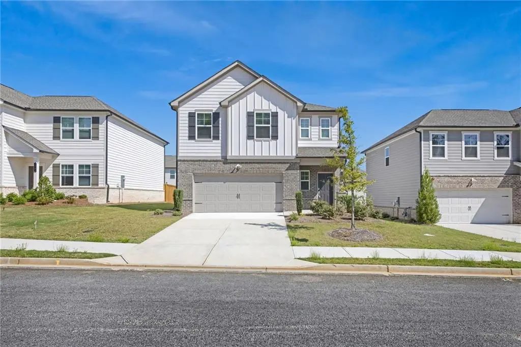 2087 Pecan Drive, Douglasville