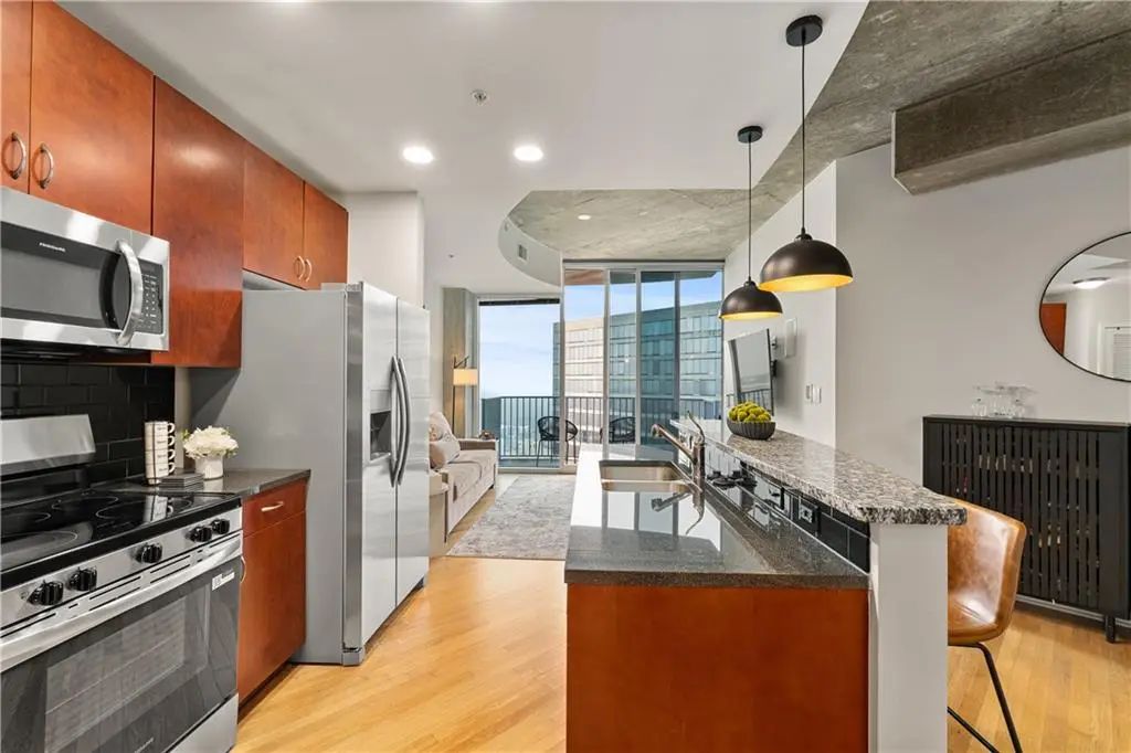 Unit 3214 - 400 W Peachtree Street, Atlanta