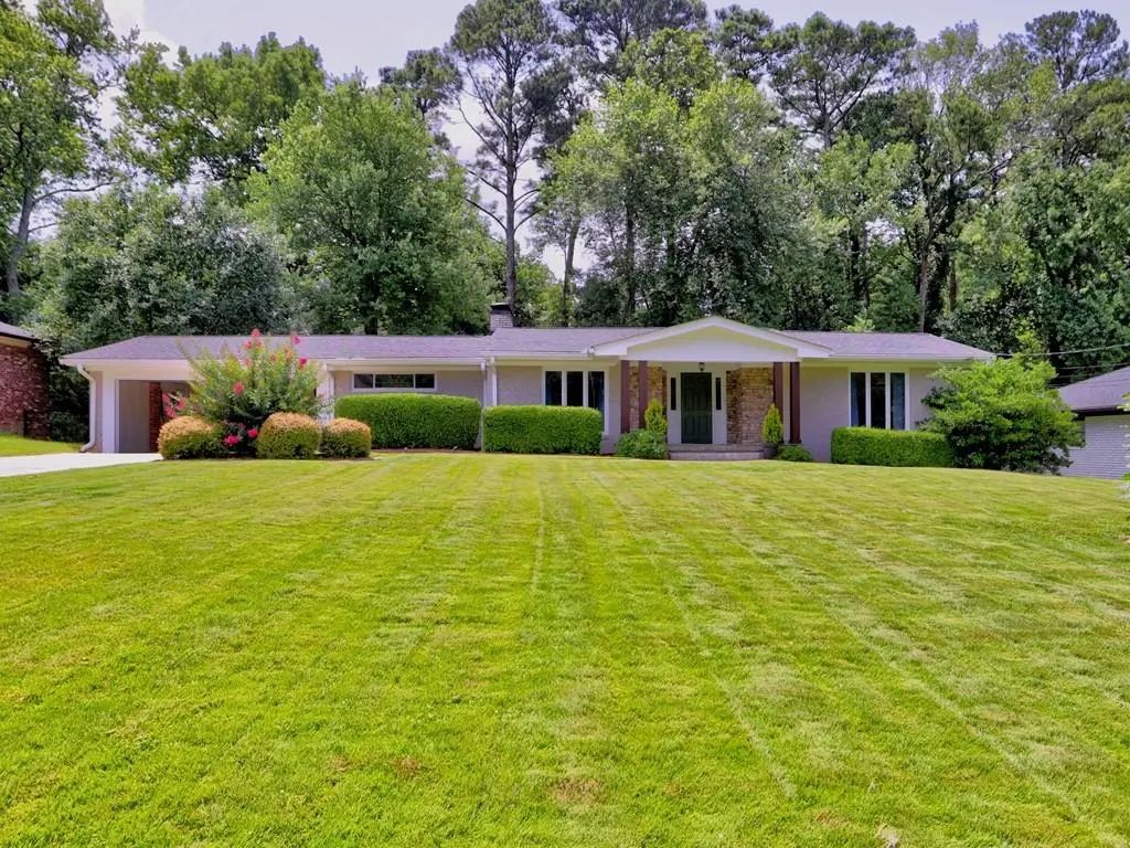 715 Glenforest Road, Sandy Springs