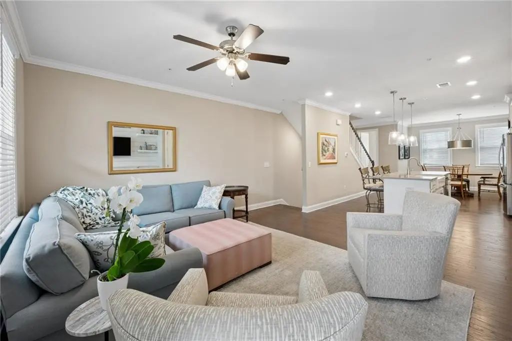 6540 Beacon Drive, Sandy Springs