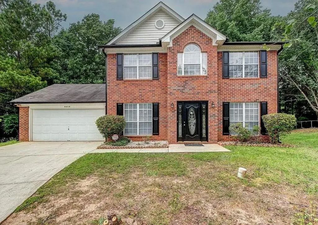 3614 Summit Pines, Decatur