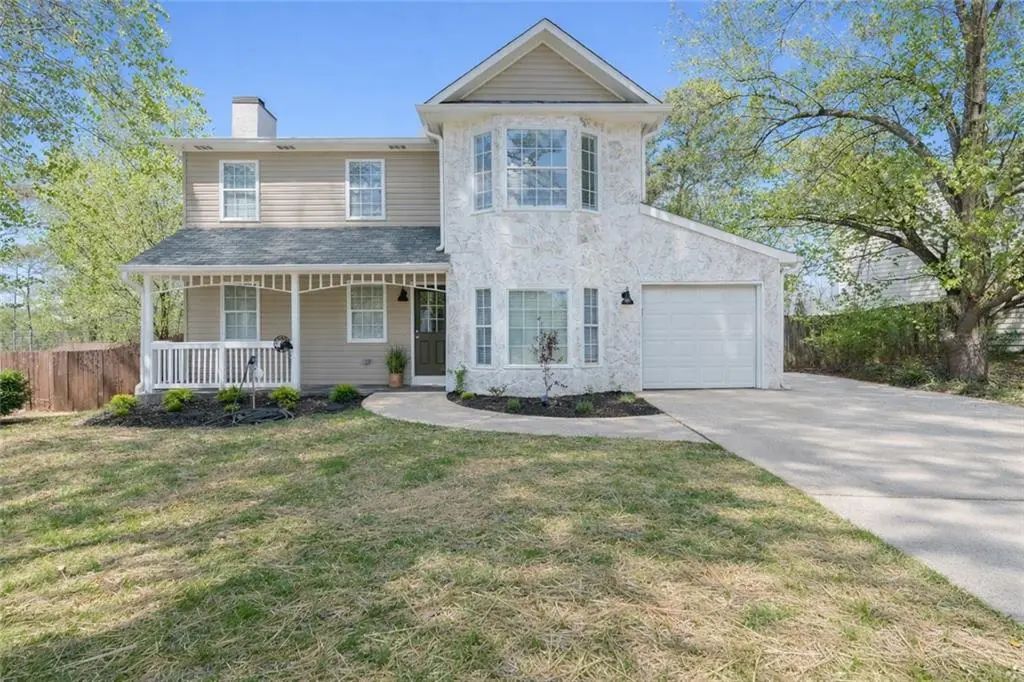 155 Bear Run Court, Chattahoochee Hills