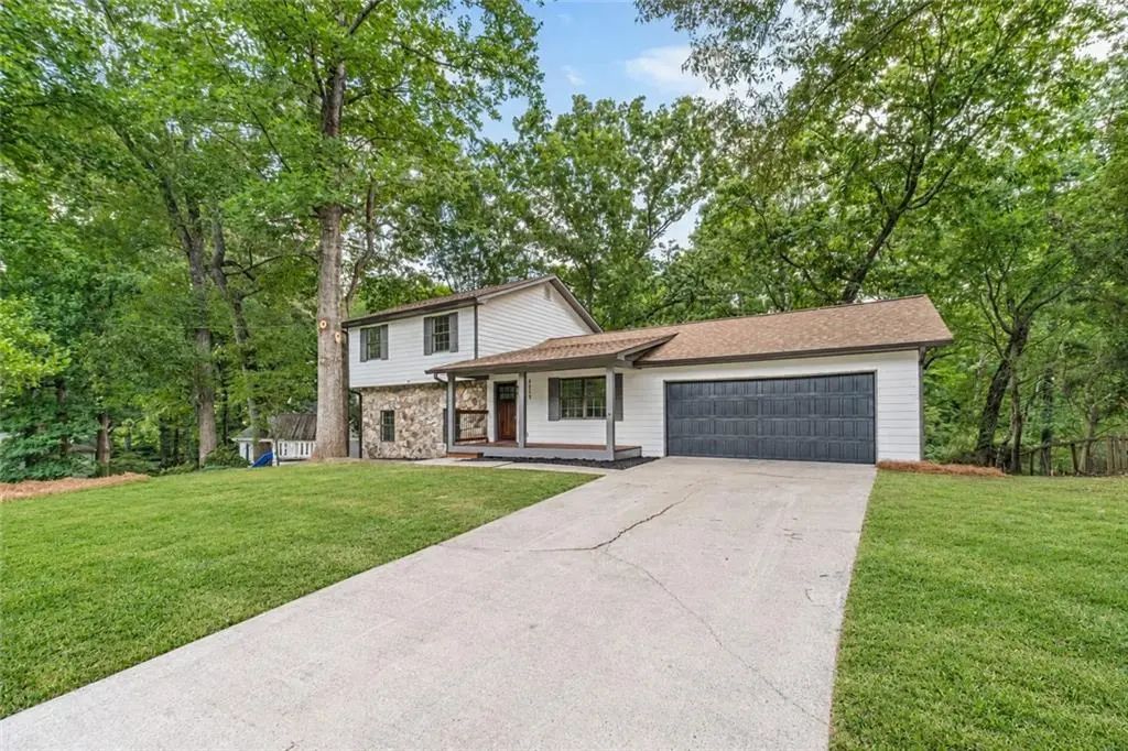 2273 Ivy Crest Drive, Buford