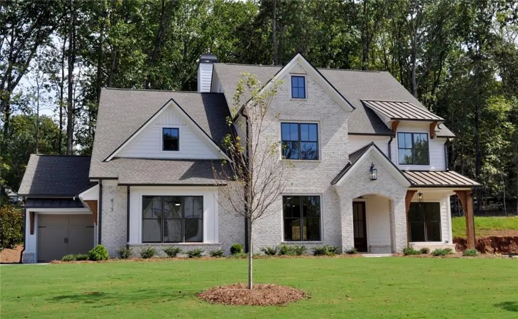 813 Highvale Drive, Marietta