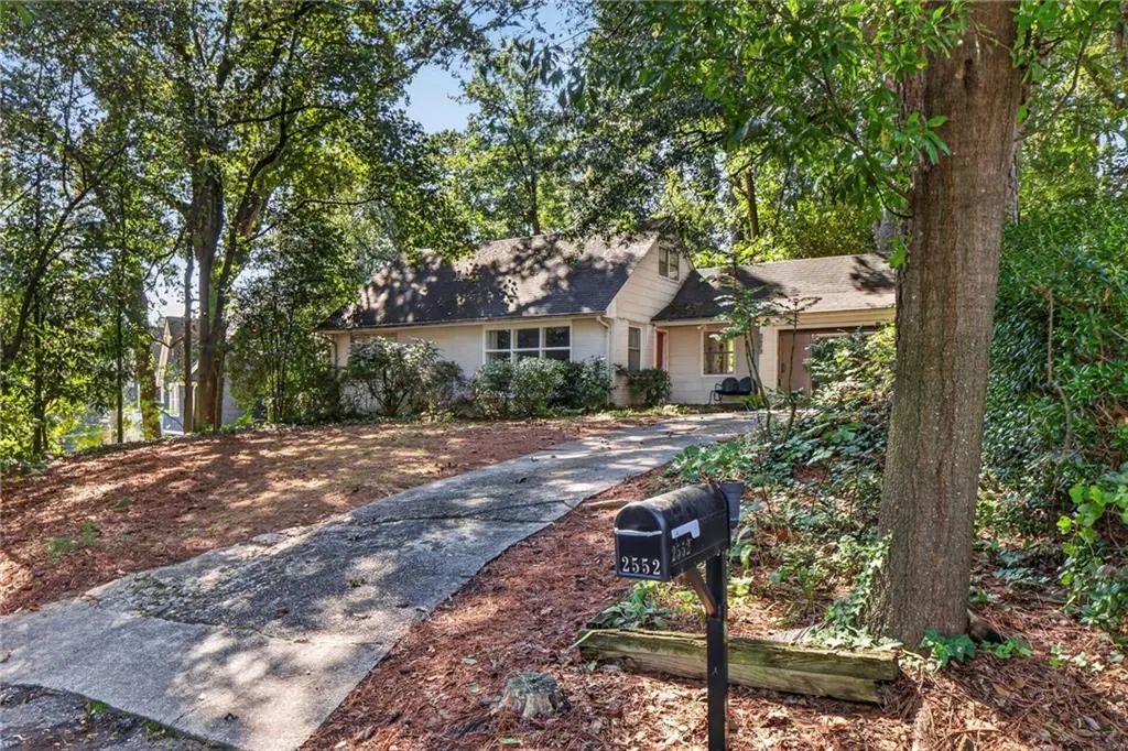 2552 Ridgewood Terrace Nw, Atlanta