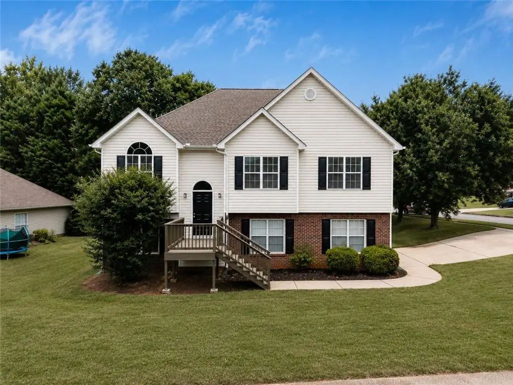 1312 Vine Circle, Mcdonough