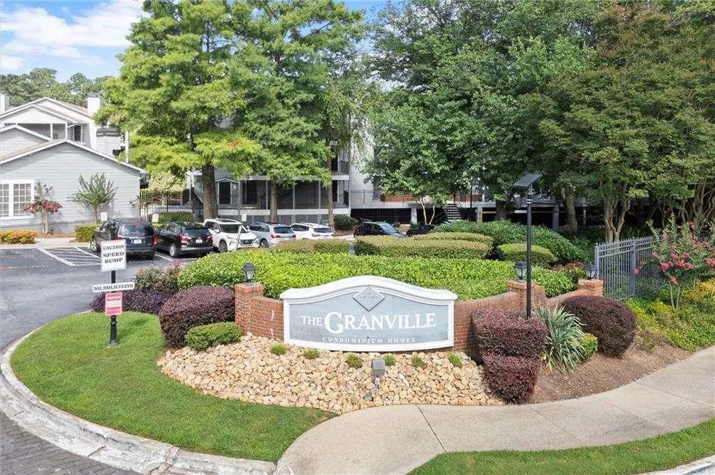 416 Granville Court, Sandy Springs